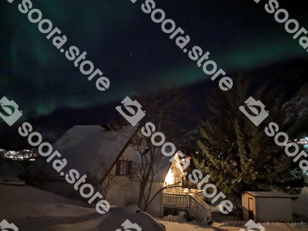 Aurora -  Loften Islands