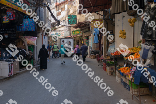 Children in Burj el Barajneh